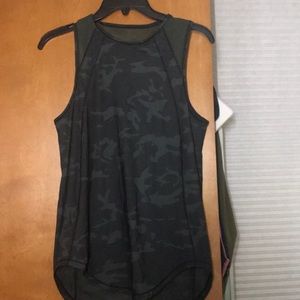 Lulu lemon camo sculpt tank size 4